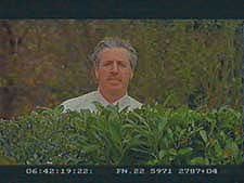 Des larmes dans ses yeux