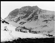 Aret gjennom børfjord