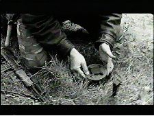 10 films contre 100 millions de mines