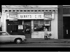 Henry's Cafe