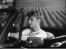 Somewhere else - ailleurs