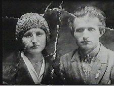 100 rokiv u poshukach samotnosti