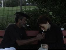 Egarée sur les quais