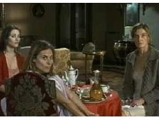 Tre bicchieri di cristallo