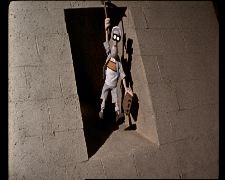 Mr. Jones: Pyramiden