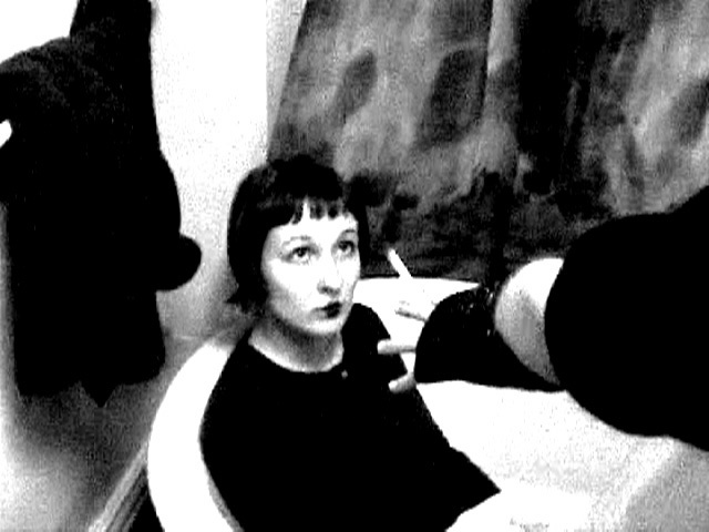 Une femme n'est pas une île