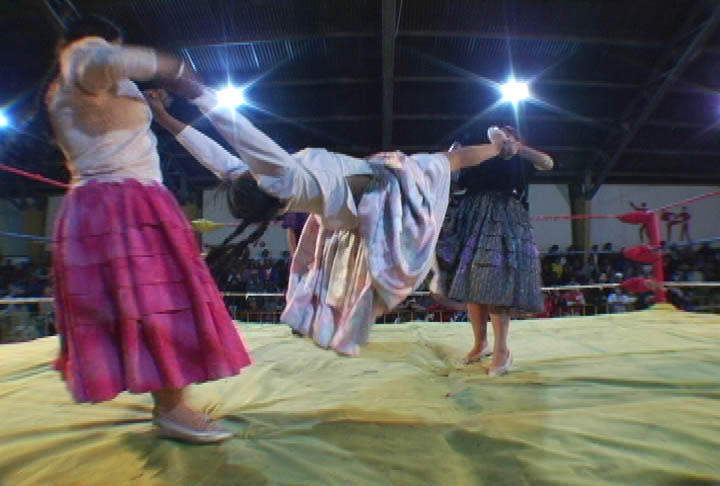 Fighting Cholitas