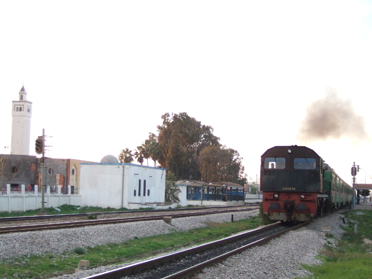 Train train