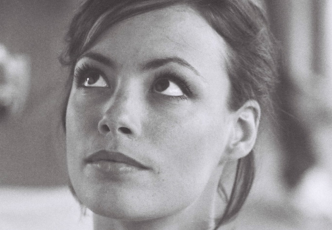 Un homme peut en cacher en autre