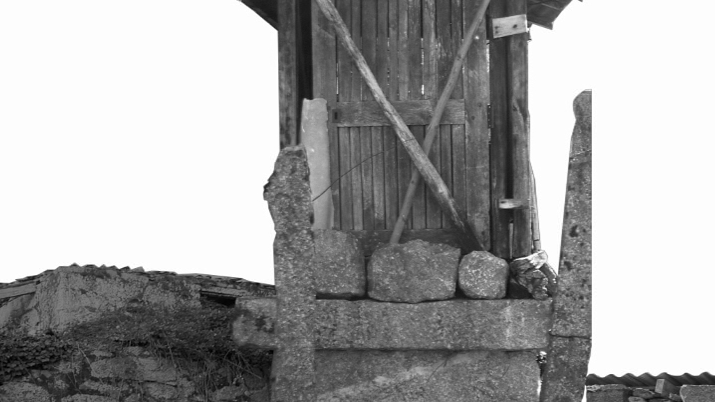 Longo Sendeiro de Pedra