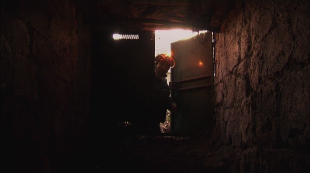 Quinze pieds sous terre