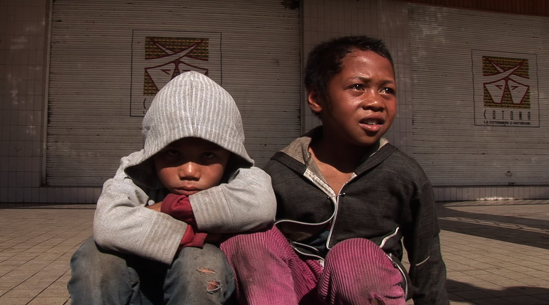 Bajo las luces de Tana