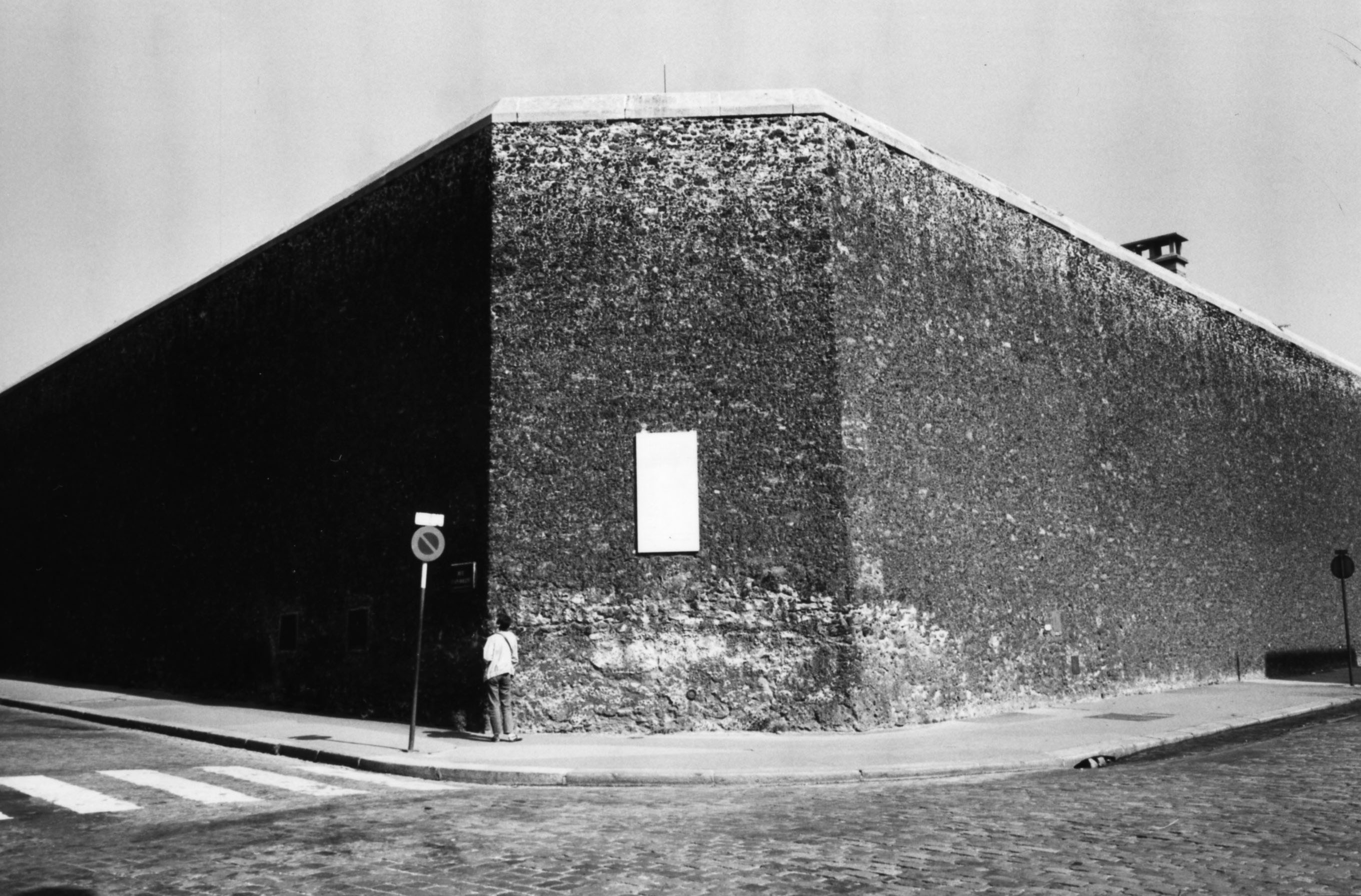 Santé, une prison dans la ville
