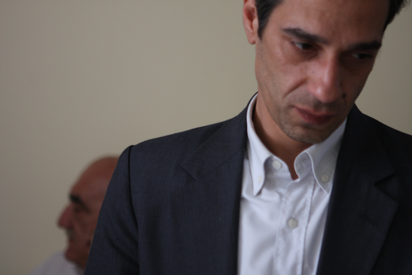 Meta ton kharakrististiko ikho