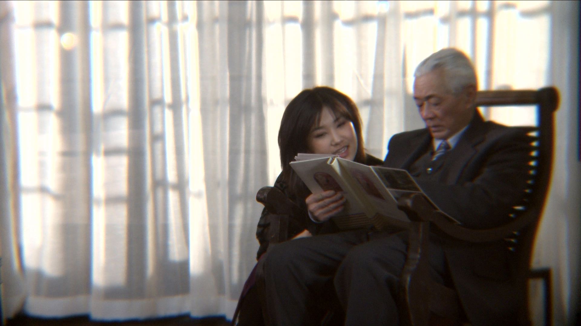 A Capricorn girl and old virgo doorkeeper