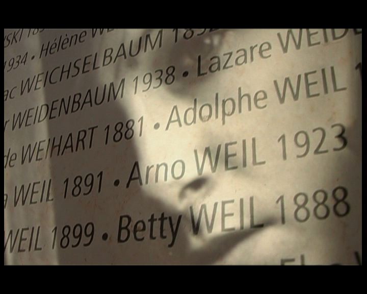 Un mur d'étoiles jaunes