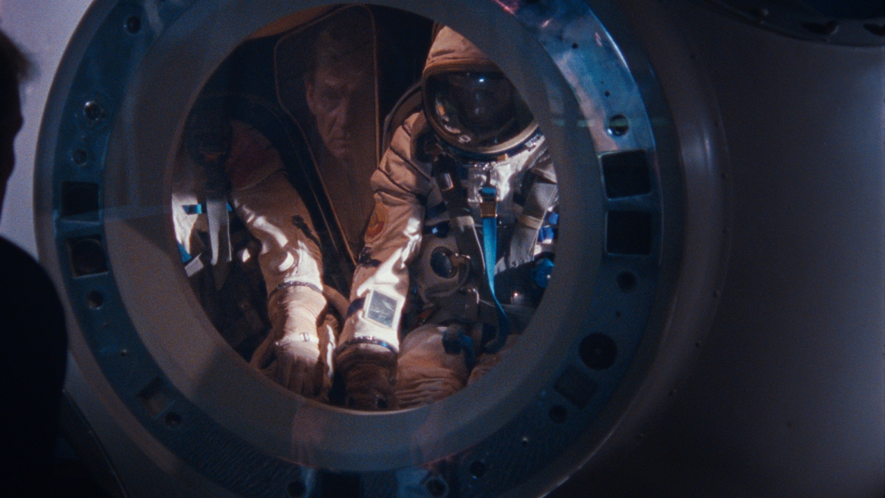 A Parachute Falling in Siberia