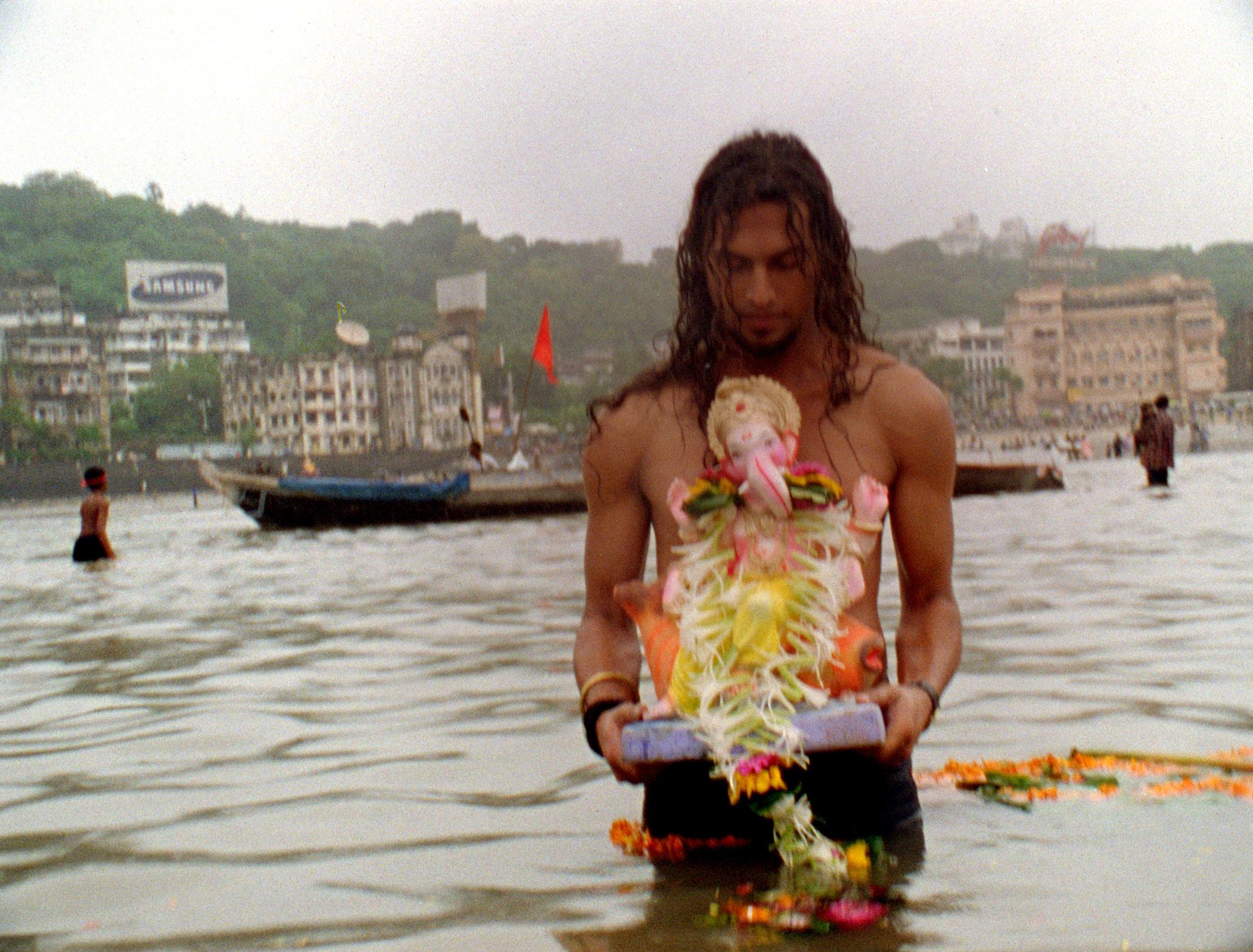 Vakratunda Swaha