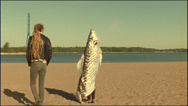 Taivaanrannan halkeamia