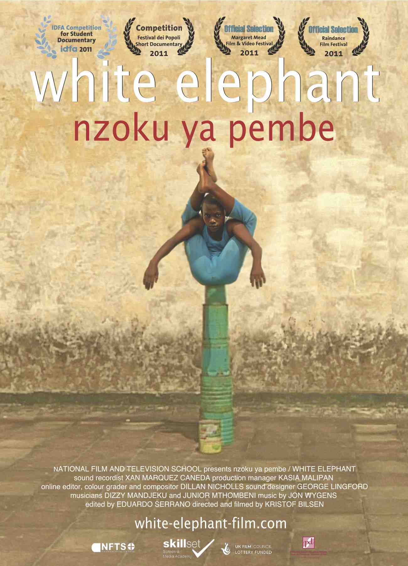 White Elephant (nzoku ya pembe)