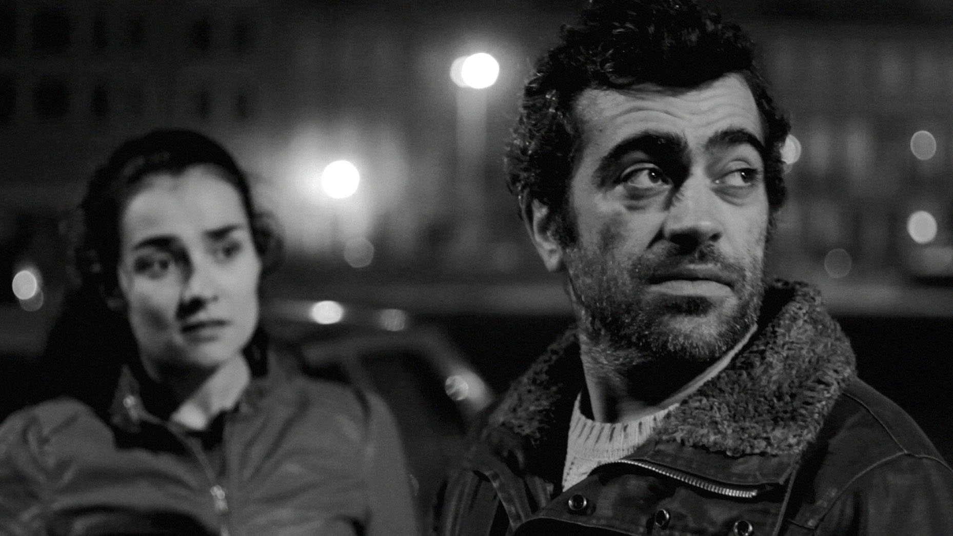 Amor é a Solução para a Falta de Argumento