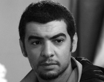 Un homme, face miroir