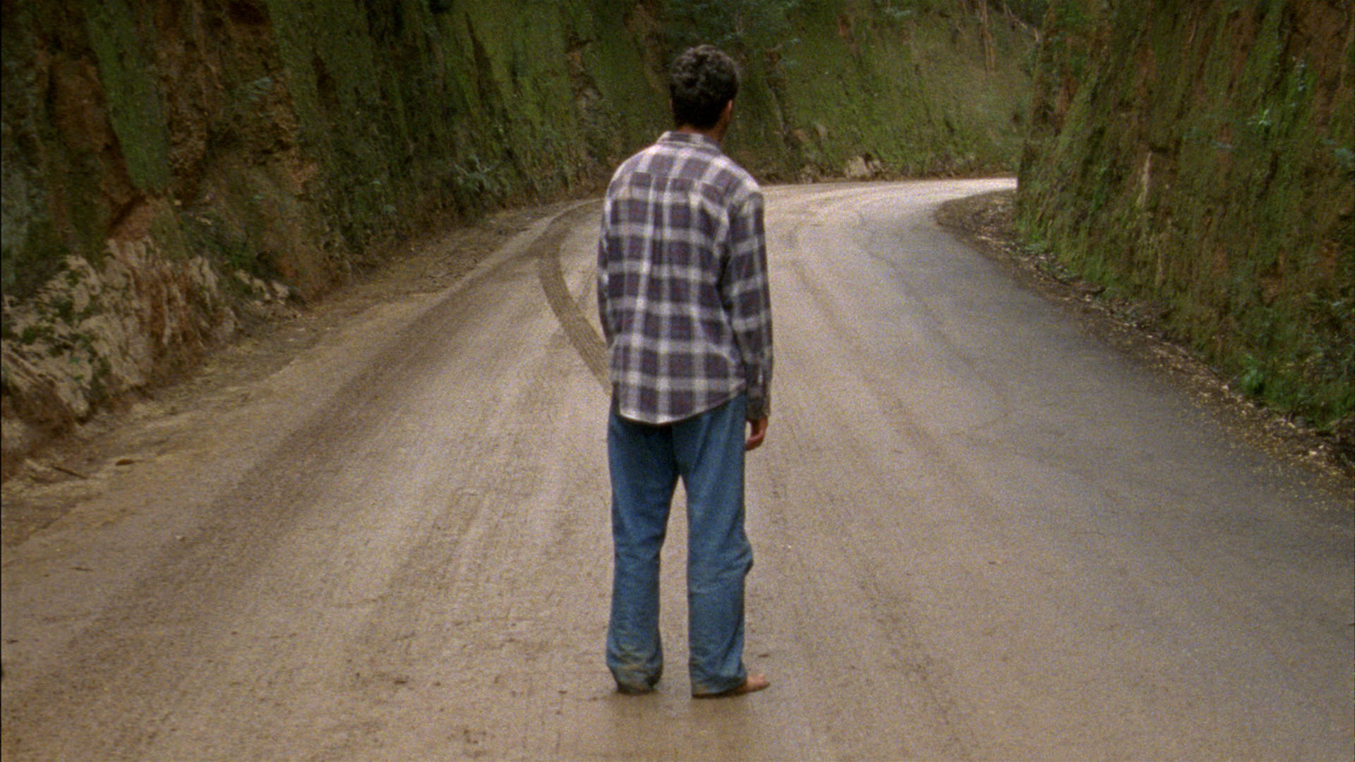 Quatro horas descalço