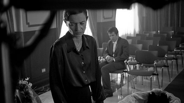 Velando a los Muertos