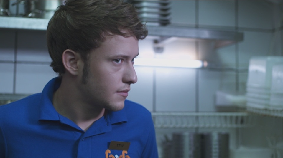 Sassi Keshet never Eats Falafel