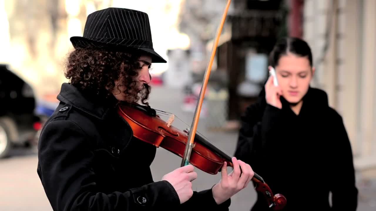 While Catching Your Look