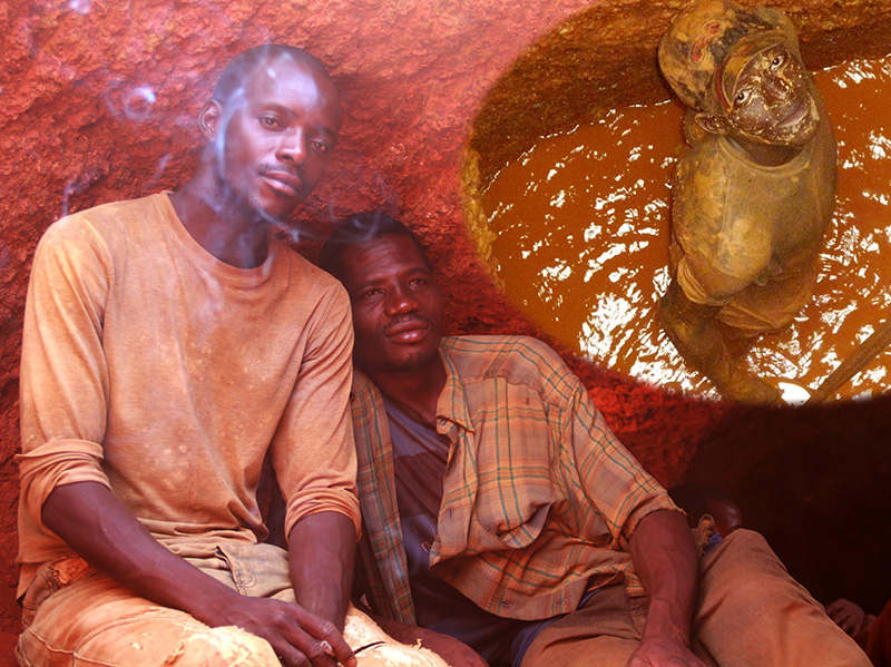 Dans l'enfer de l'orpaillage