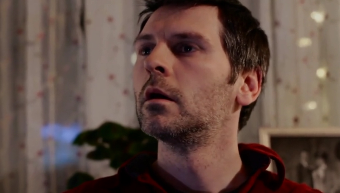 Comment donner des coups en reculant