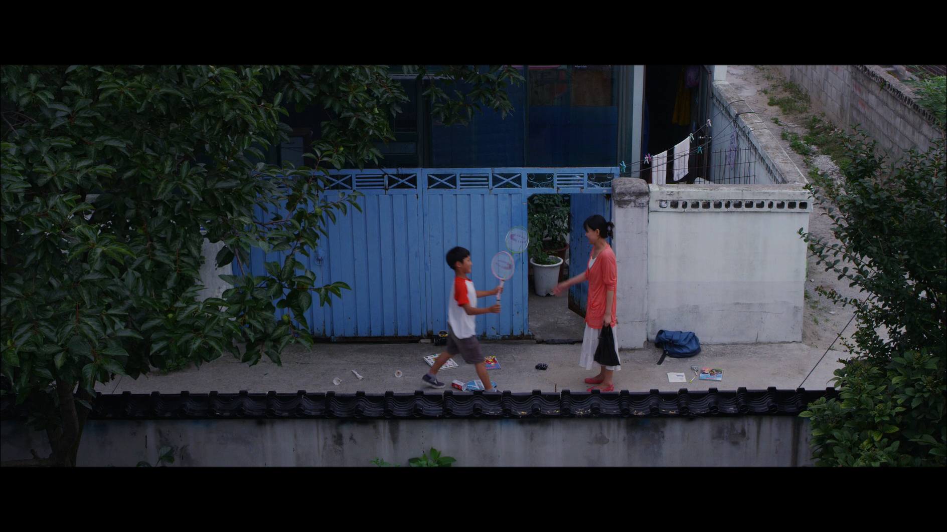 Do you hear what I hear ?