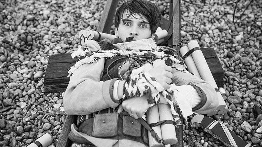 How (not) to rob a train