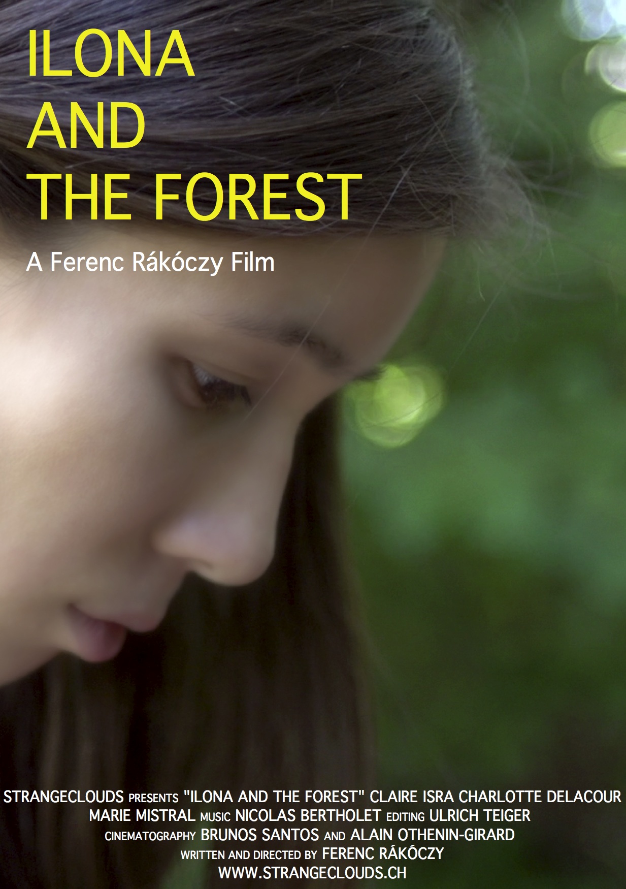 Ilona dans la forêt