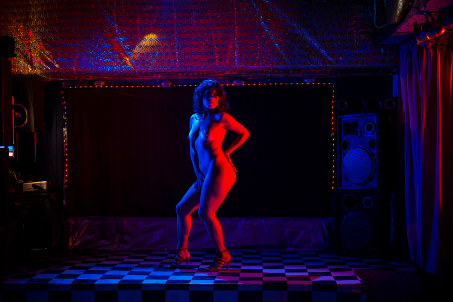 Eu Queria Ser Arrebatada, Amordaçada e, nas minhas costas, Tatuada