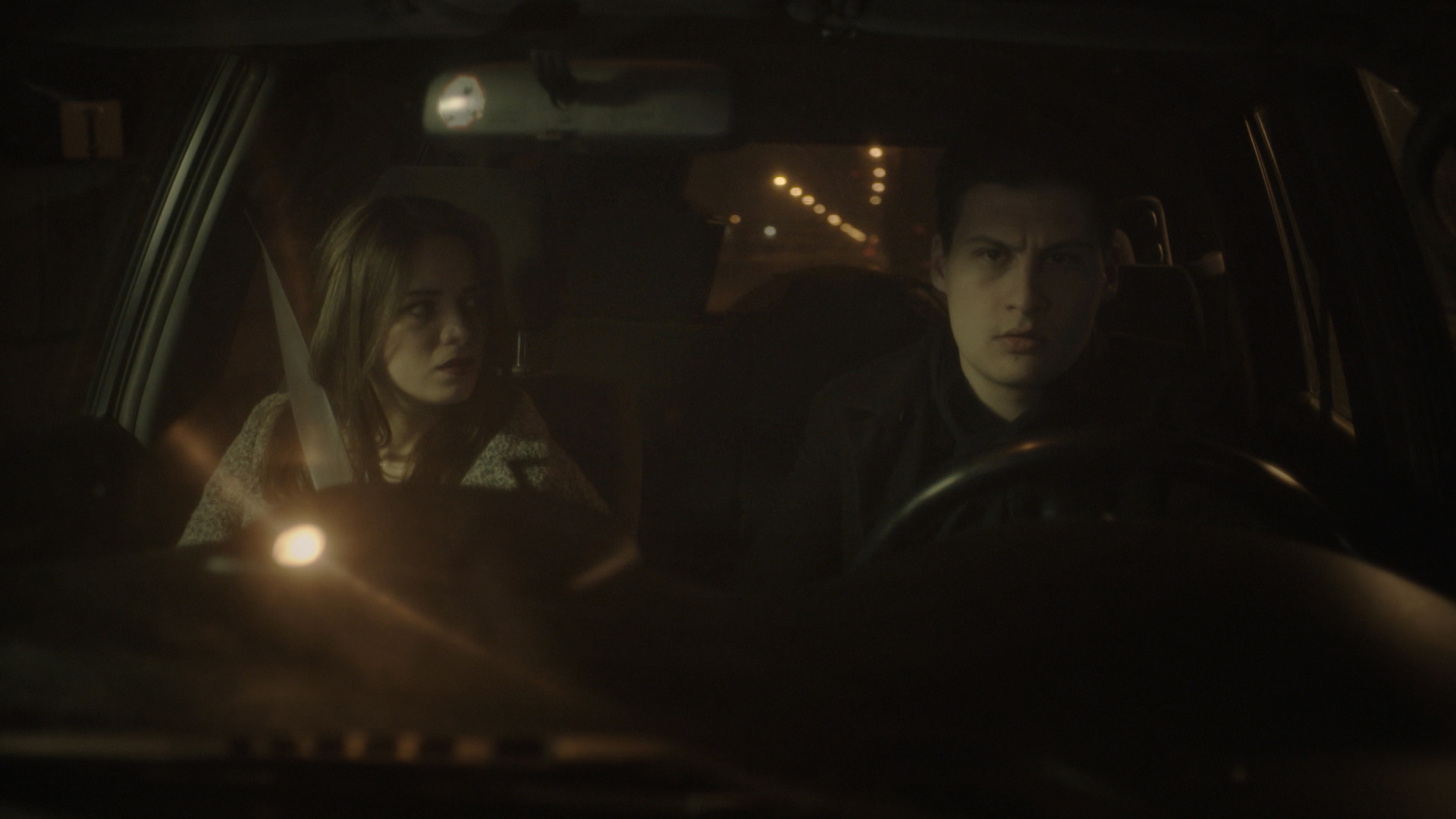 Noshtni svetlini i byagashti ribi