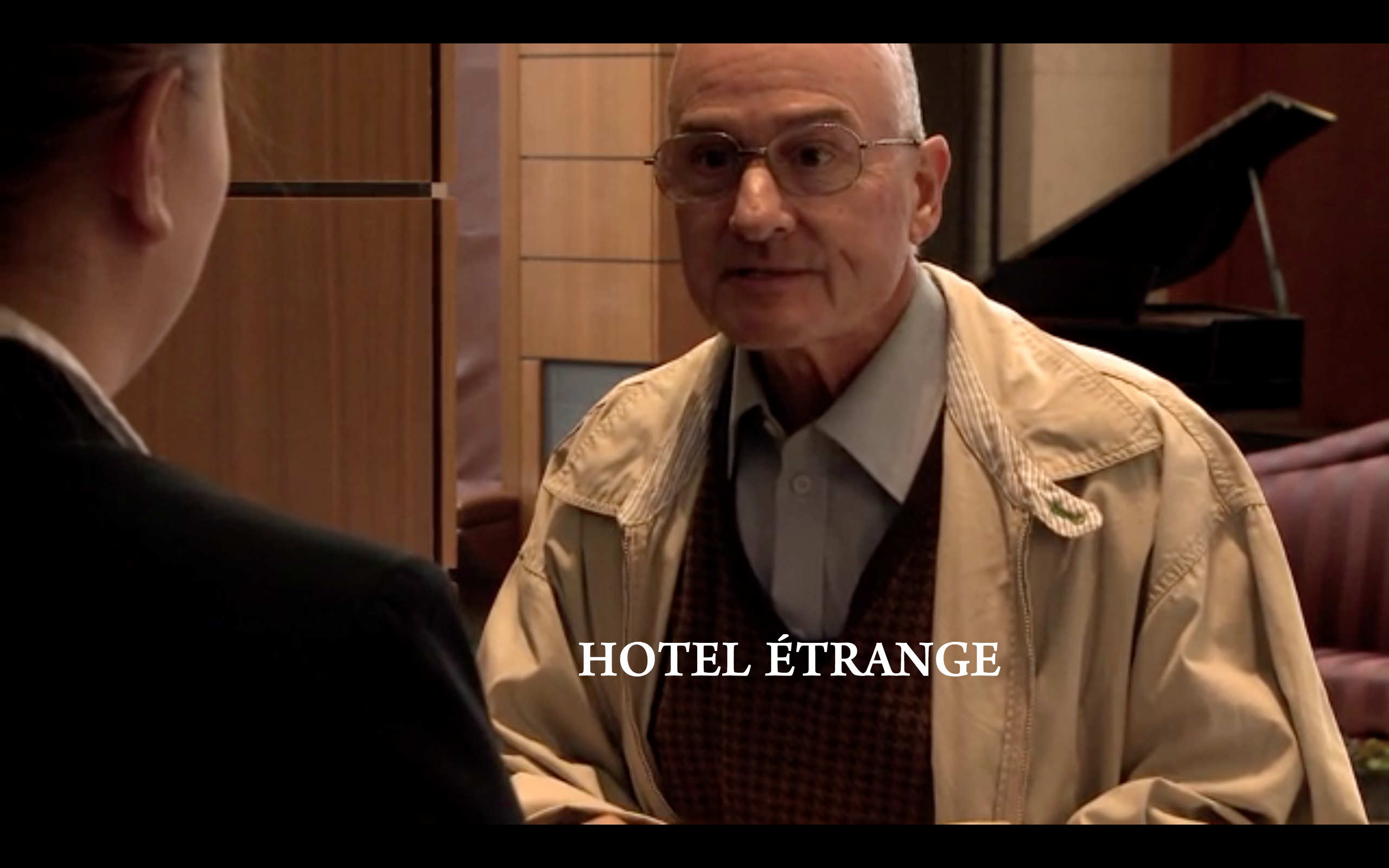 Hotel Étrange