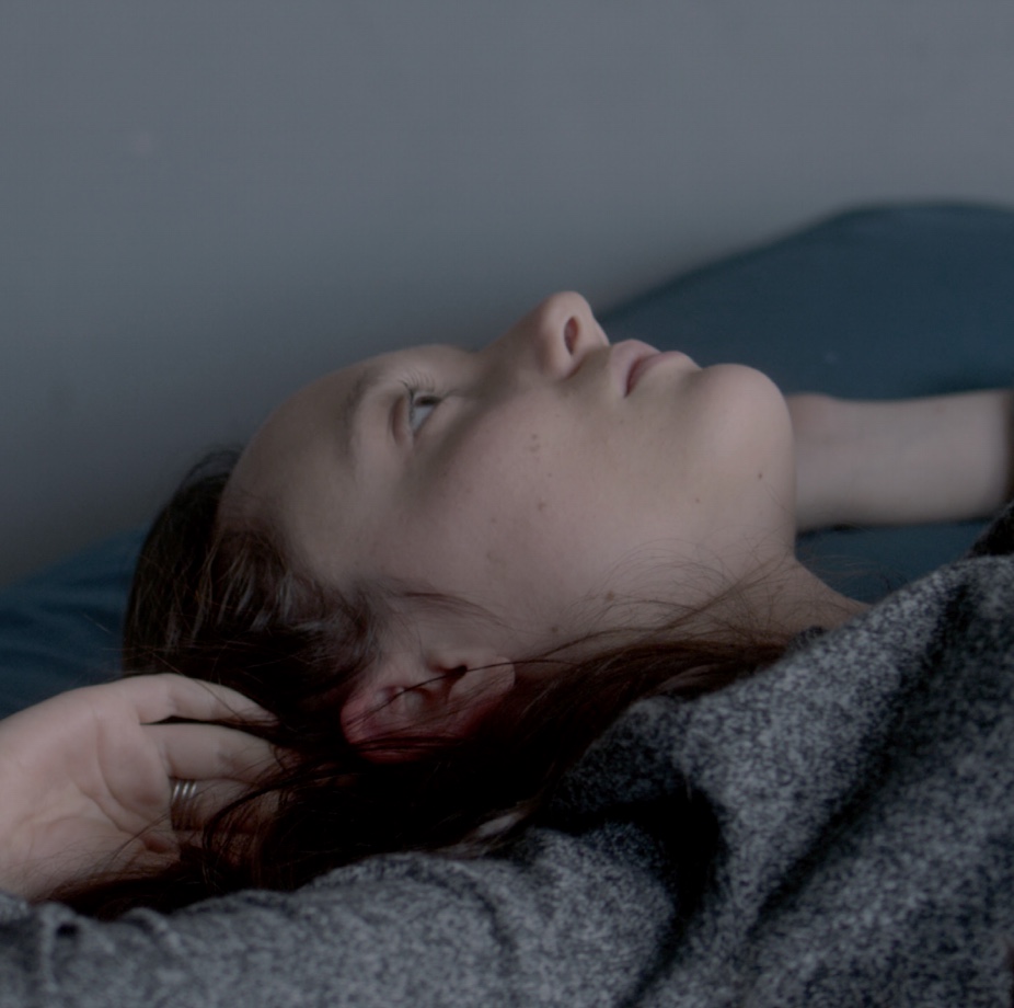 Rien qui sache mieux qu'elle s'absenter