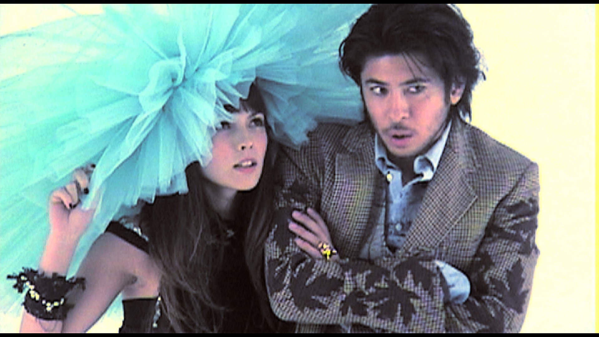Play : A Phashion Fotomentary