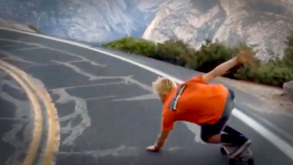 Particles X Hyperlapse