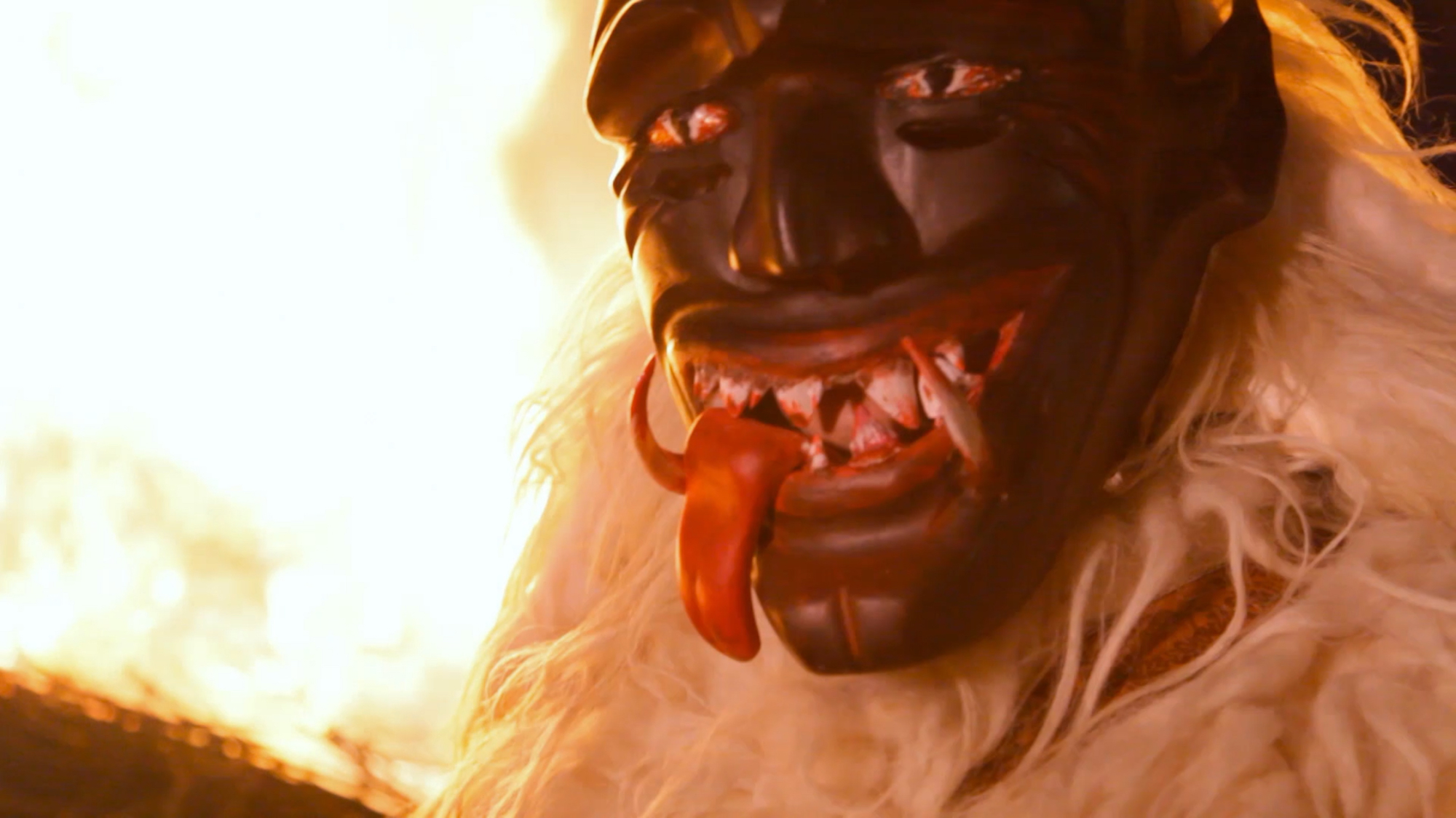 Mirror That Fell To Earth