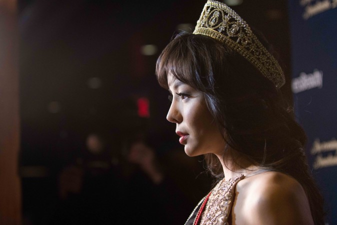 Crown: Anastasia Lin