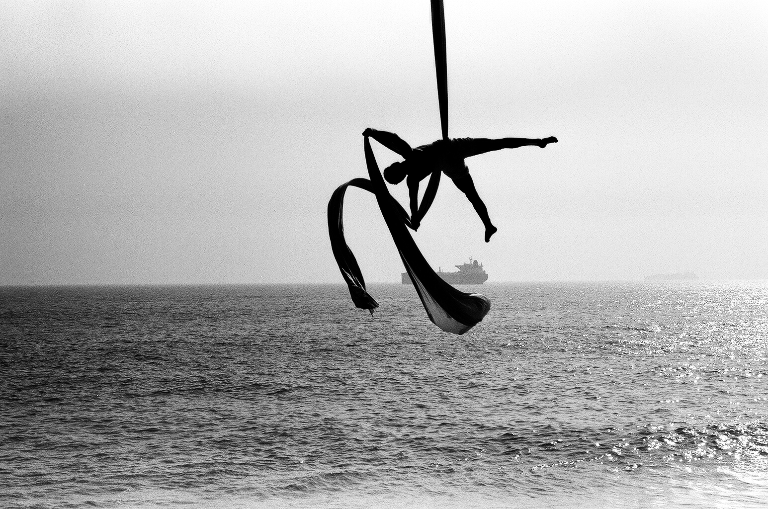 Mar se mueve en una espiral