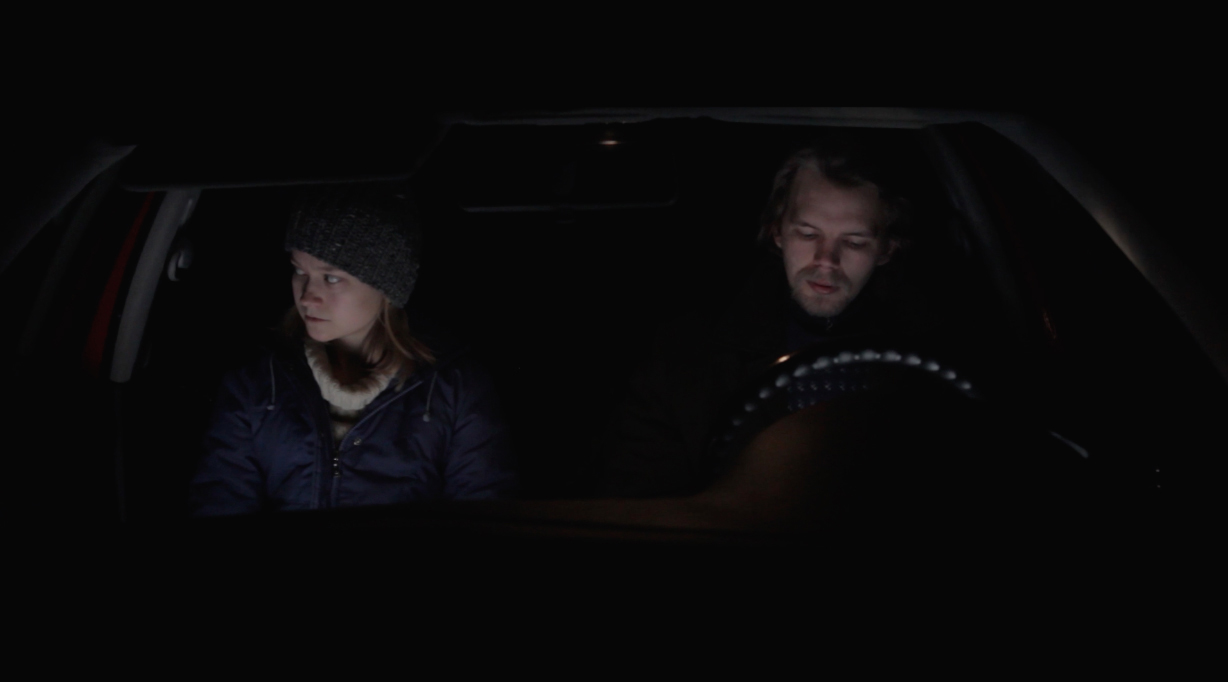 Kiintyä, kiinnittyä