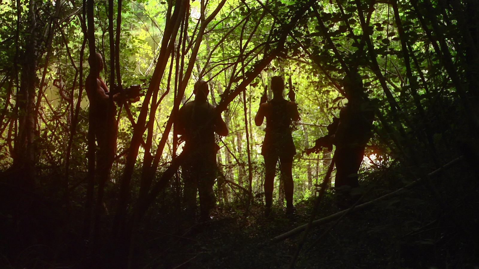 Des sirènes et des guns