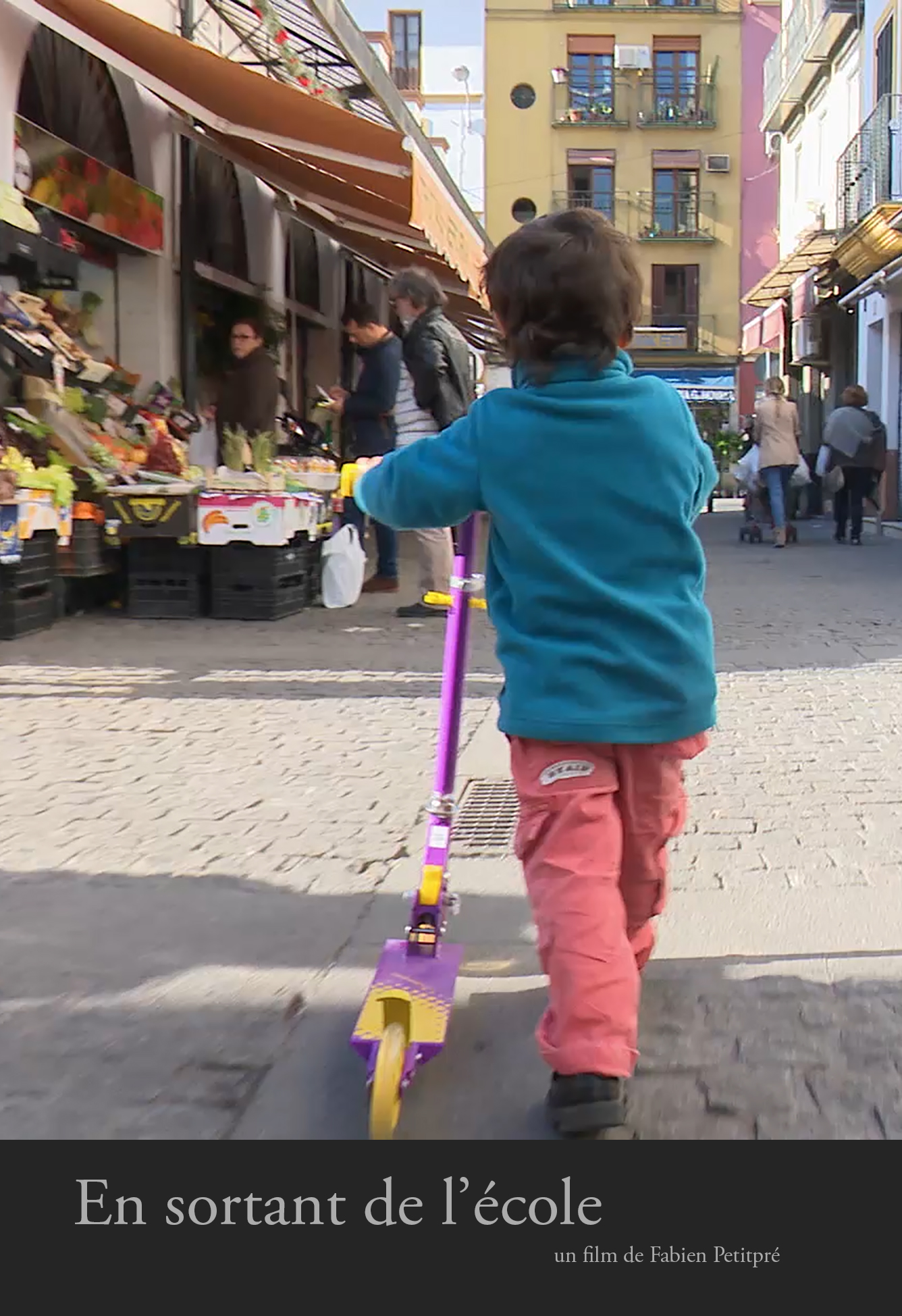 En sortant de l'école