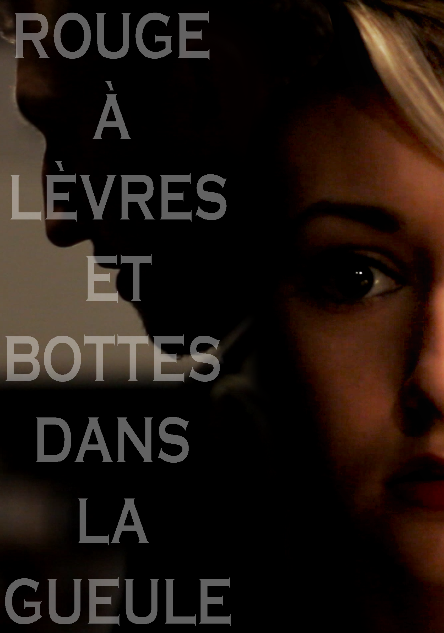 Rouge à lèvres et bottes dans la gueule