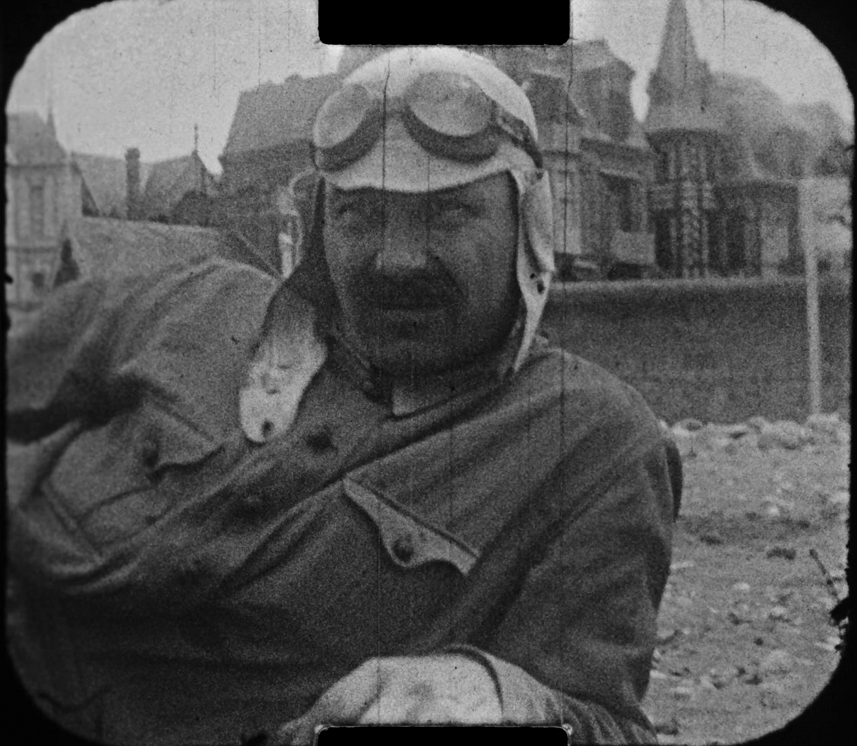 Rzeźbiarz z kamerą