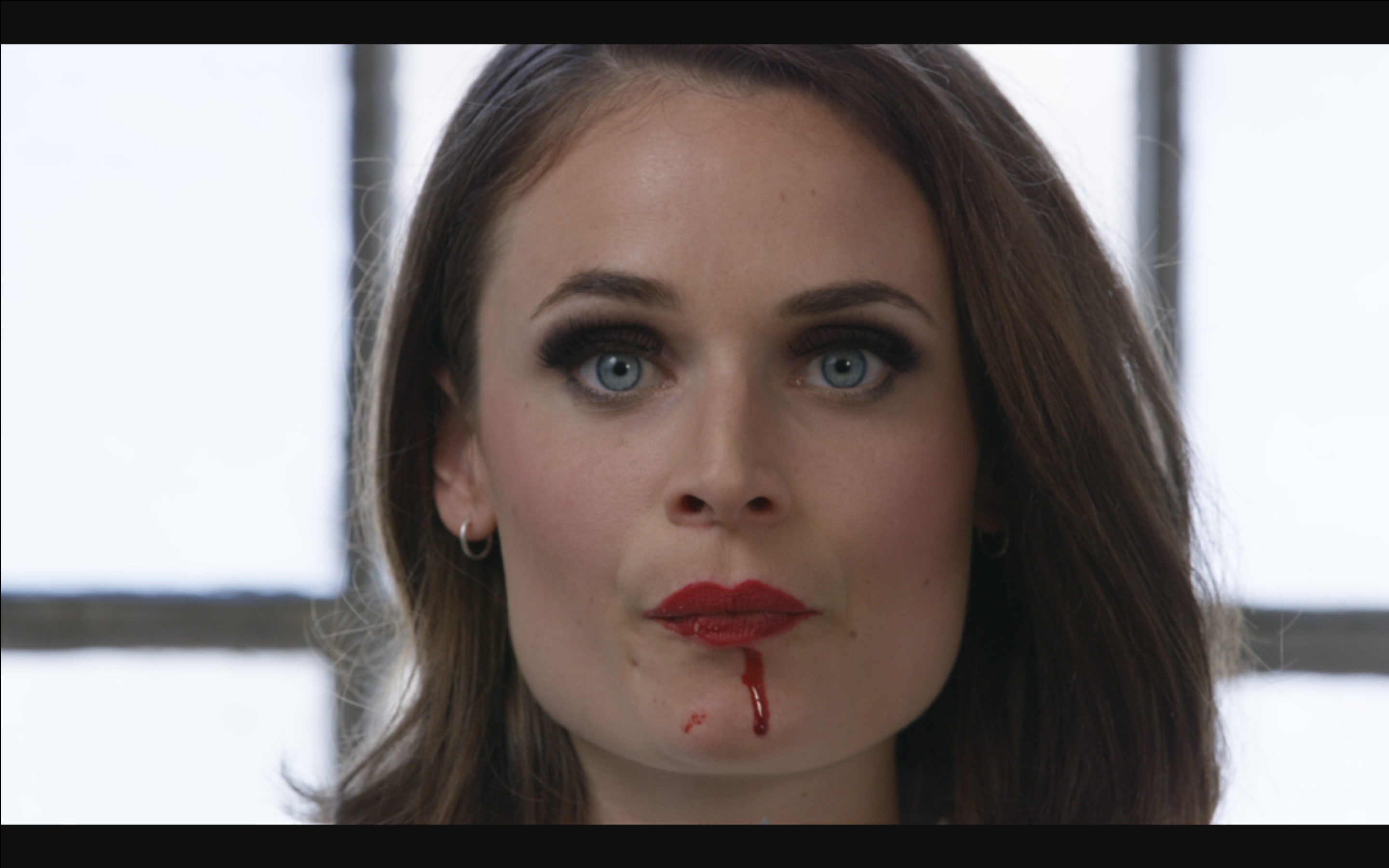 Girl eating banana: audition